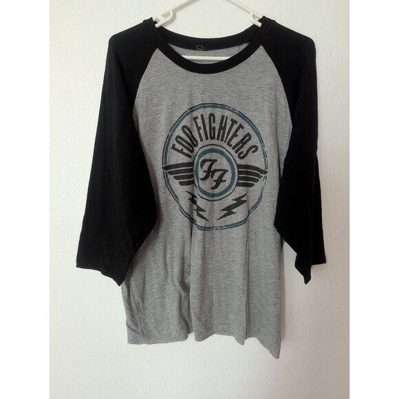 Foo Fighters Tour 3/4 Sleeve Shirt Baseball Tee Pre Owned No Size Tag - Picture 1 of 6
